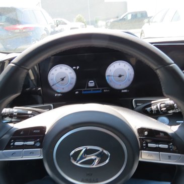 Certified 2023 Hyundai Elantra Limited image 15