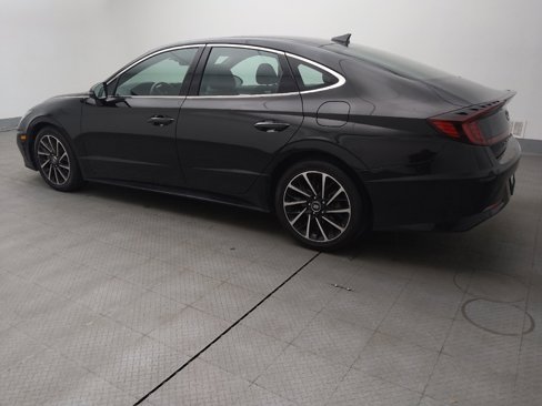 Used 2020 Hyundai Sonata SEL Plus w/ Tech Package image 3