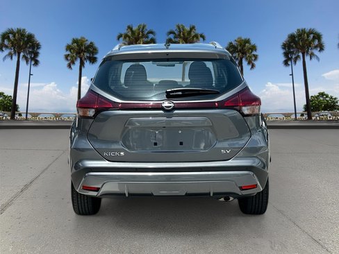 Certified 2024 Nissan Kicks SV image 6