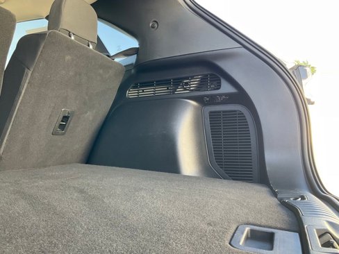 Certified 2022 Ford Escape SE w/ SE Sport Appearance Package image 15