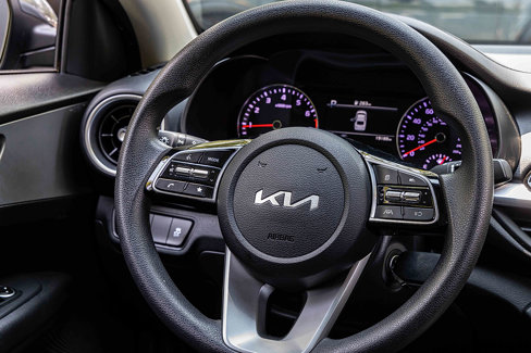 Certified 2023 Kia Forte LXS w/ LXS Technology Package image 9