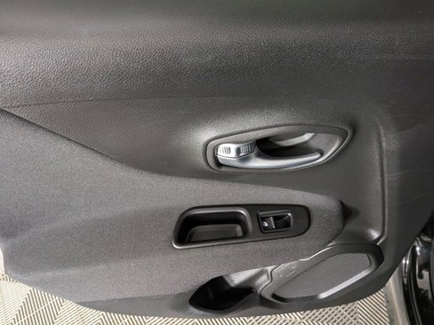 Used 2021 Jeep Renegade Latitude w/ Convenience Group image 27