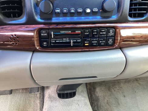 Used 2004 Buick Le Sabre Custom image 24