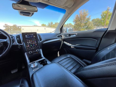 Used 2022 Ford Edge SEL image 35