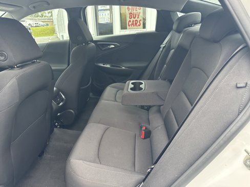 Used 2023 Chevrolet Malibu LT image 11