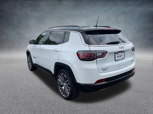 Used 2023 Jeep Compass Limited w/ Elite Group image 6
