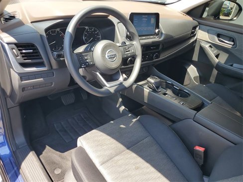 Used 2021 Nissan Rogue S image 22