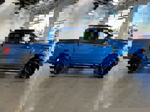 Used 2021 Ford F150 XLT image 9