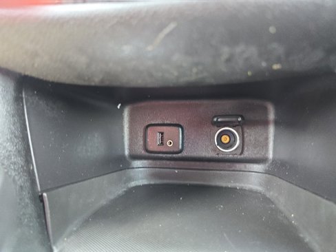 Used 2018 Chevrolet Equinox LT image 27