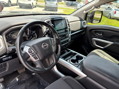 Used 2023 Nissan Titan SV w/ SV Utility Package image 24