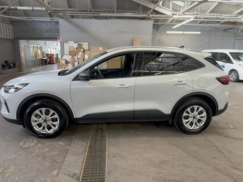Used 2025 Ford Escape Active image 5