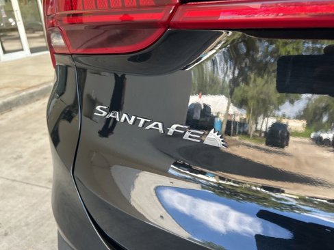 Used 2023 Hyundai Santa Fe Limited image 18