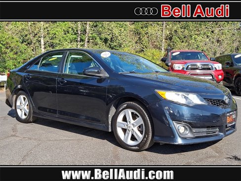 Used 2012 Toyota Camry L image 1