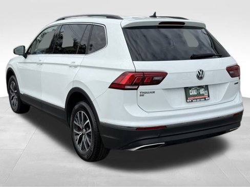 Used 2020 Volkswagen Tiguan SE image 10
