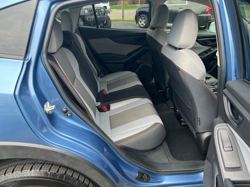 Used 2021 Subaru Crosstrek 2.0i Premium image 8