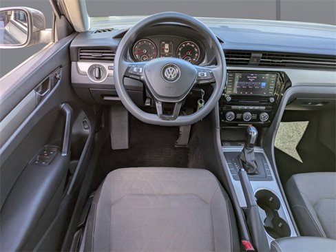Used 2020 Volkswagen Passat 2.0T S image 15