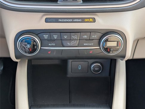 Certified 2020 Ford Escape SE image 24