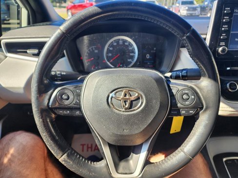 Used 2020 Toyota Corolla SE image 21