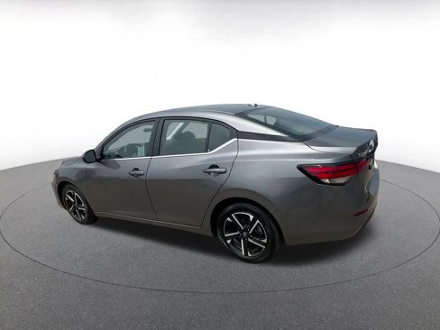 Used 2024 Nissan Sentra SV image 10