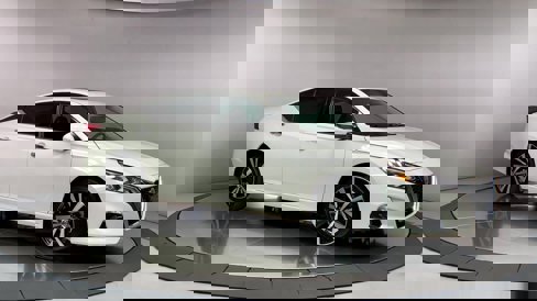 Used 2022 Nissan Altima 2.5 Platinum image 2