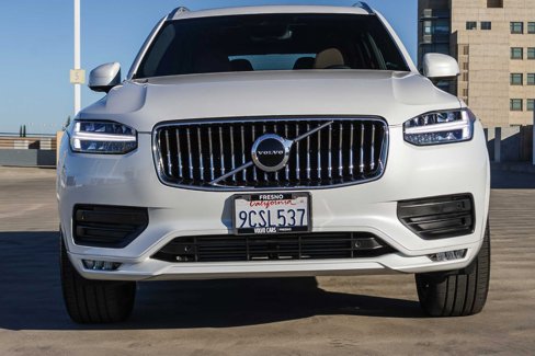 Used 2022 Volvo XC90 T6 Momentum w/ Protection Package Premier image 2