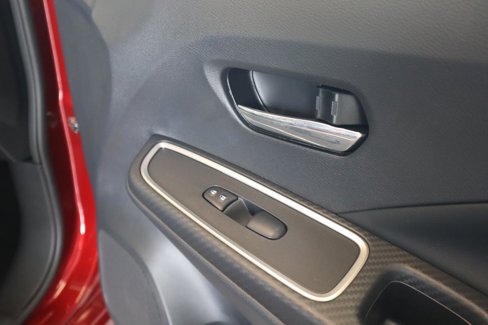New 2025 Nissan Versa SR w/ Trunk Package image 41