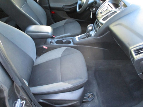 Used 2012 Ford Focus SE image 20