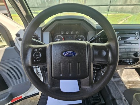 Used 2015 Ford F550 4x4 SuperCab Super Duty image 10