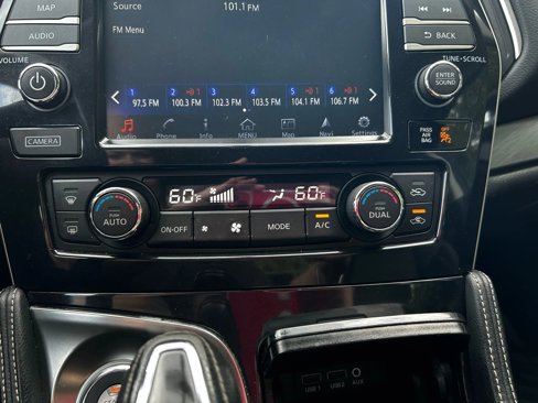 Used 2017 Nissan Maxima 3.5 SV image 22