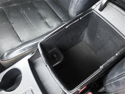Used 2019 Kia Sorento SX image 9