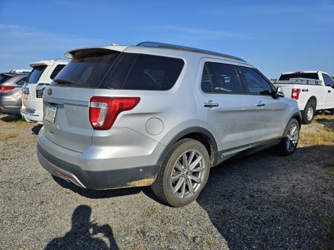 Used 2017 Ford Explorer Limited w/ Equipment Group 301A image 6