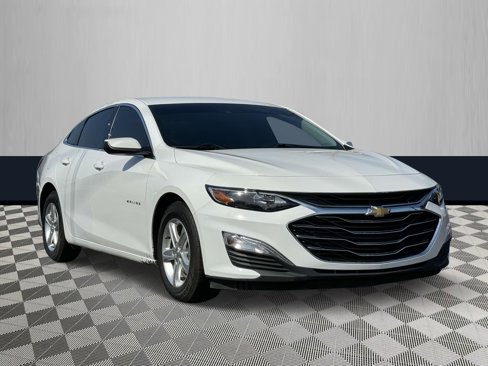 Used 2022 Chevrolet Malibu LS w/ Driver Confidence Package II image 1