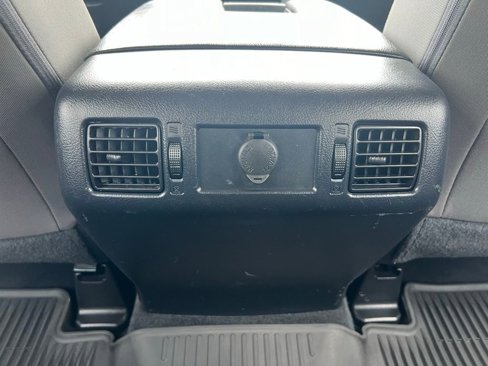 Used 2018 Toyota Tundra SR5 image 24