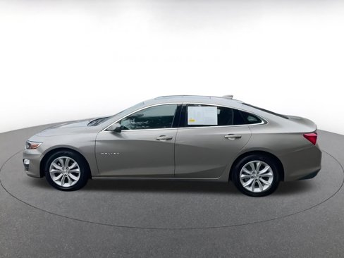 Used 2024 Chevrolet Malibu LT image 9