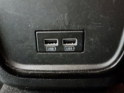 Used 2019 Dodge Charger SXT image 24