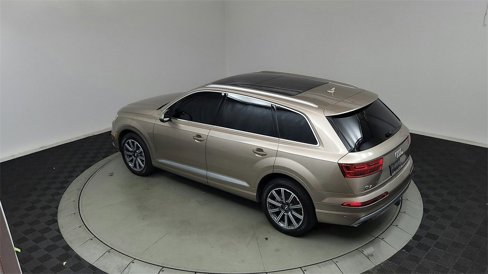 Used 2019 Audi Q7 3.0T Prestige image 10