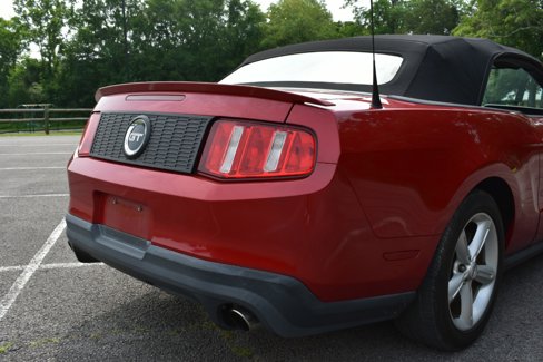Used 2011 Ford Mustang GT Premium w/ Comfort Pkg image 16