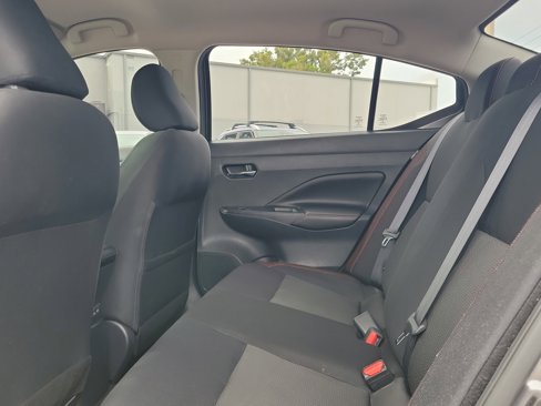 Certified 2021 Nissan Versa SR image 12