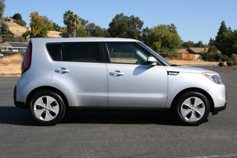 Used 2015 Kia Soul image 3