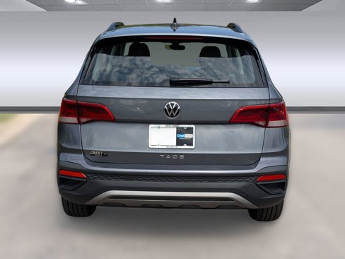Used 2024 Volkswagen Taos S image 10