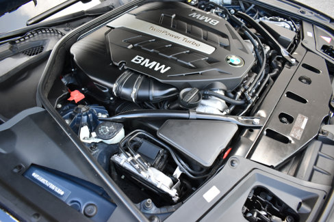 Used 2015 BMW 550i Sedan image 50