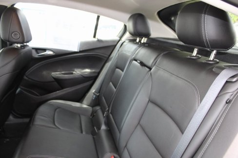 Used 2018 Chevrolet Cruze Premier image 43
