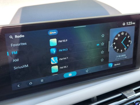 Used 2025 Hyundai Tucson SEL image 21