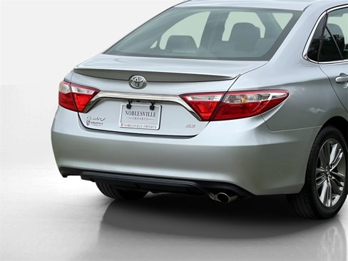 Used 2016 Toyota Camry SE image 9