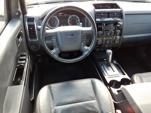 Used 2011 Ford Escape Limited image 10