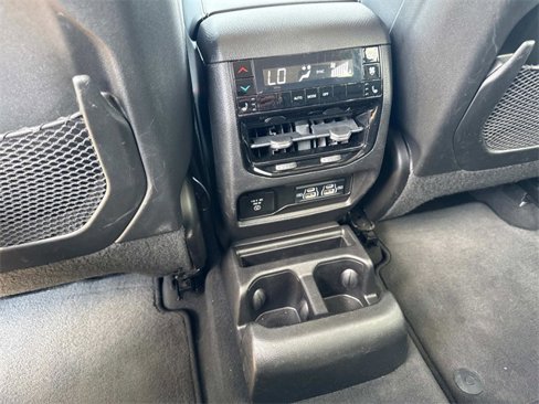Used 2022 Jeep Grand Cherokee L Limited image 15