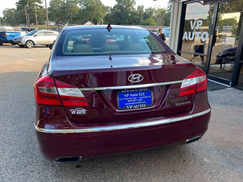 Used 2012 Hyundai Genesis 3.8 w/ Premium Pkg image 5