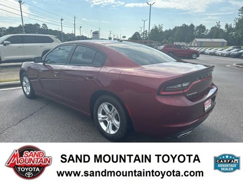 Used 2020 Dodge Charger SXT w/ Leather Interior Group image 5