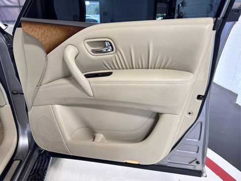 Used 2012 INFINITI QX56 4WD image 27