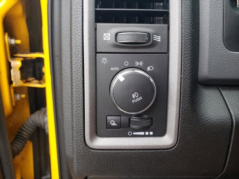 Used 2019 RAM 1500 Express image 21
